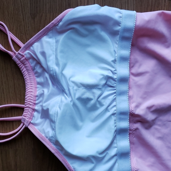 beachsissi Tankini Swimsuit Set 🏊‍♂️ Size Small 1 Top & 2 Bikini Bottoms NWT - Picture 10 of 14